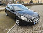 Volvo V60 T3 Momentum - 6