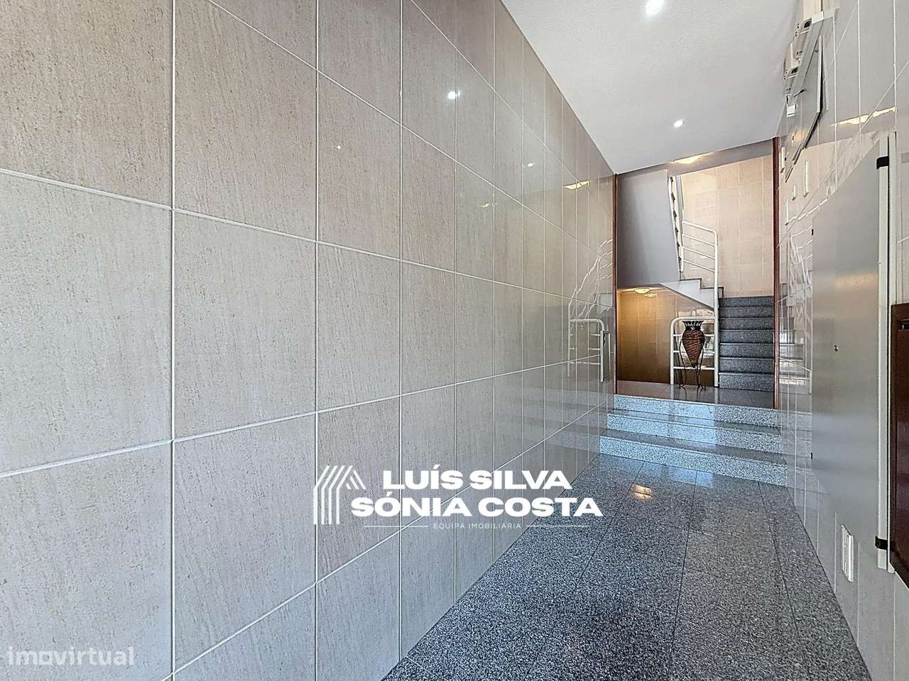 Apartamento c/ 203m2 + Varandas (Garagem de 100m2) – Imóvel...-30