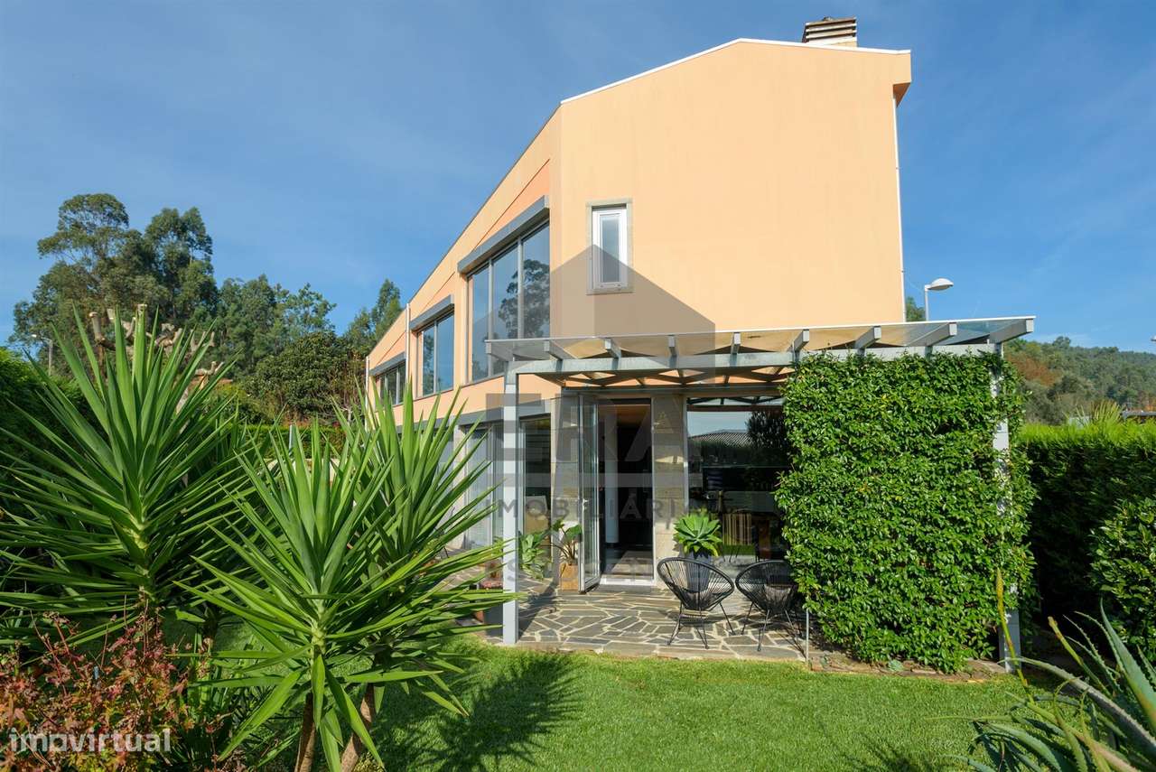 Moradia Isolada T3, Vila Cova-26