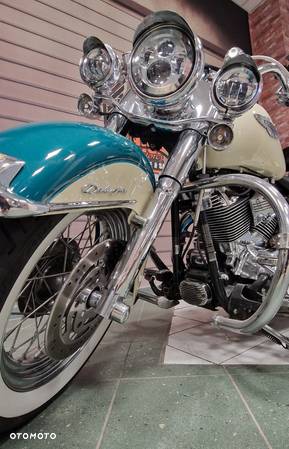 Harley-Davidson Softail Deluxe - 13
