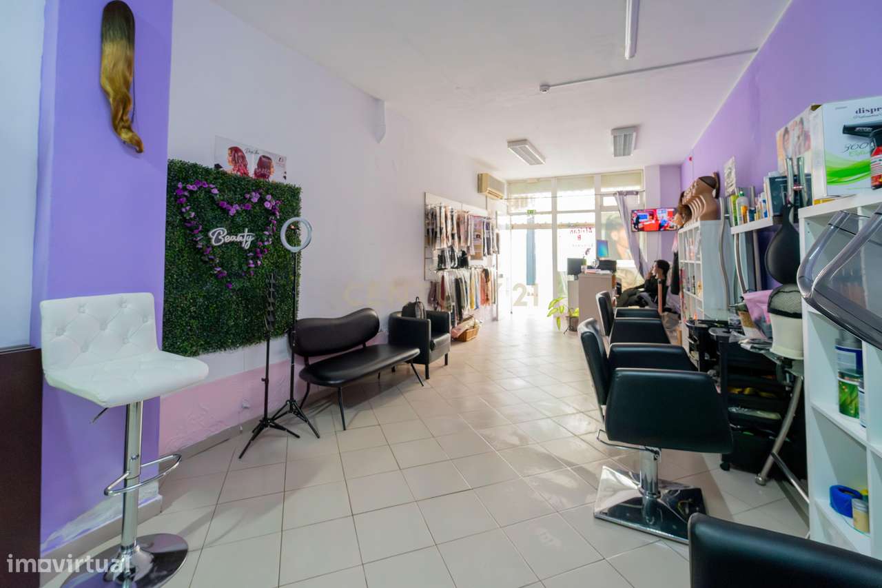 Loja no coração da Baixa de Olhão | Excelente oportunidade de investim - Grande imagem: 5/23