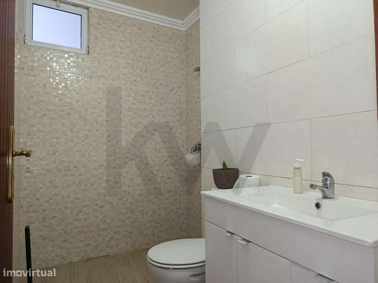 Moradia T2 - Ribeirinha, Angra do Heroísmo - Grande imagem: 5/15