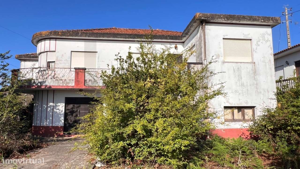 Moradia T5 para Remodelação | 238 m2 | Terreno 2.214 m2 | Vagos, Aveir - Grande imagem: 4/23
