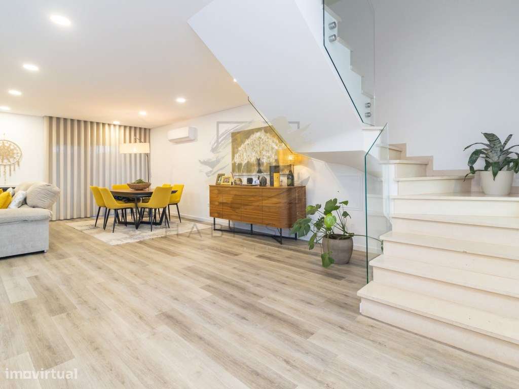 Moradia T3 Exclusiva | Rua João Chagas 23, Sesimbra (2970) | Habies...-8