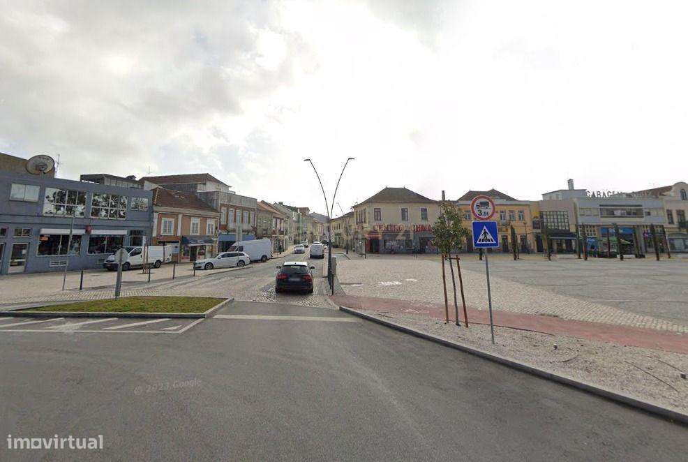 Edifício em Ílhavo: Espaço Ideal para o Seu Negócio e Habitação - Grande imagem: 5/35