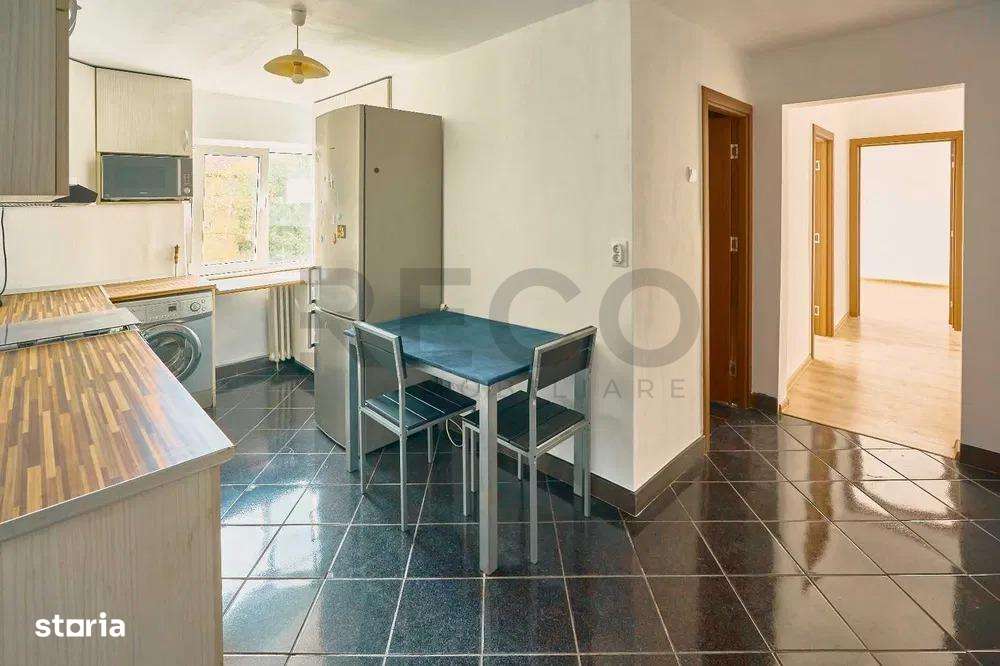 RECO . Apartament cu 2 camere Decomandat . Rogerius . - Imagine principală: 5/9