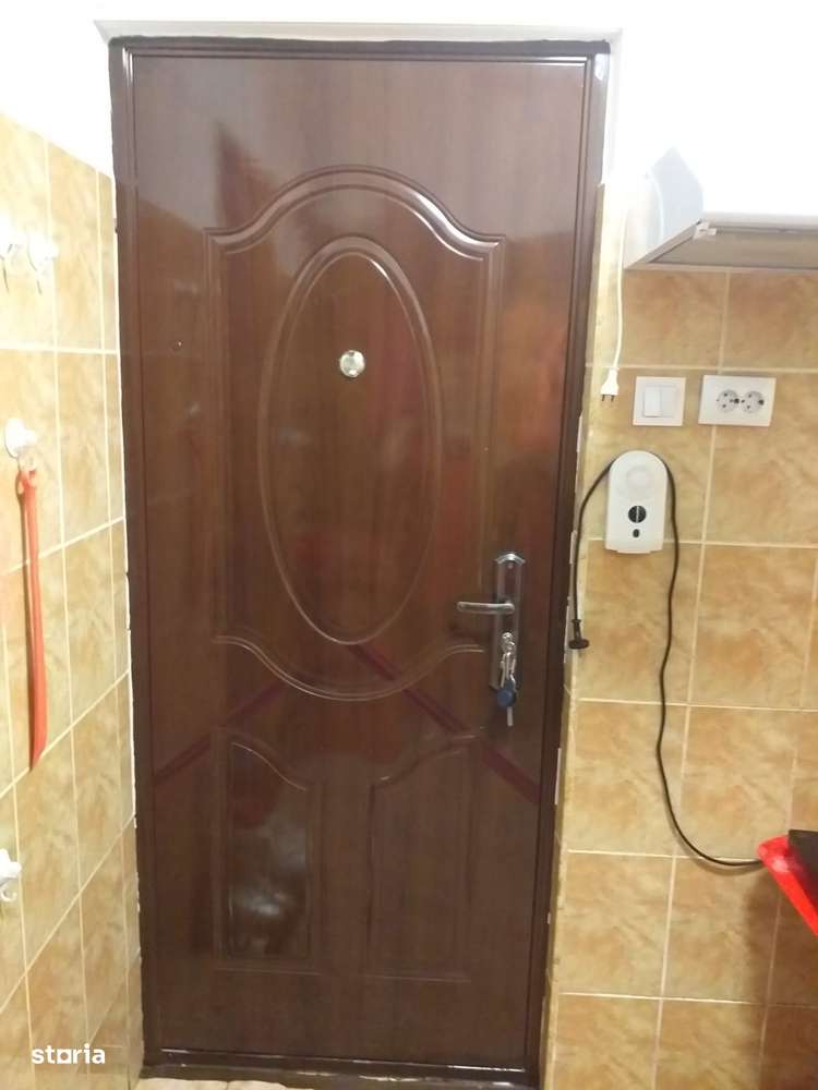 Garsonieră în zona Uzina 2, cod 8230-1