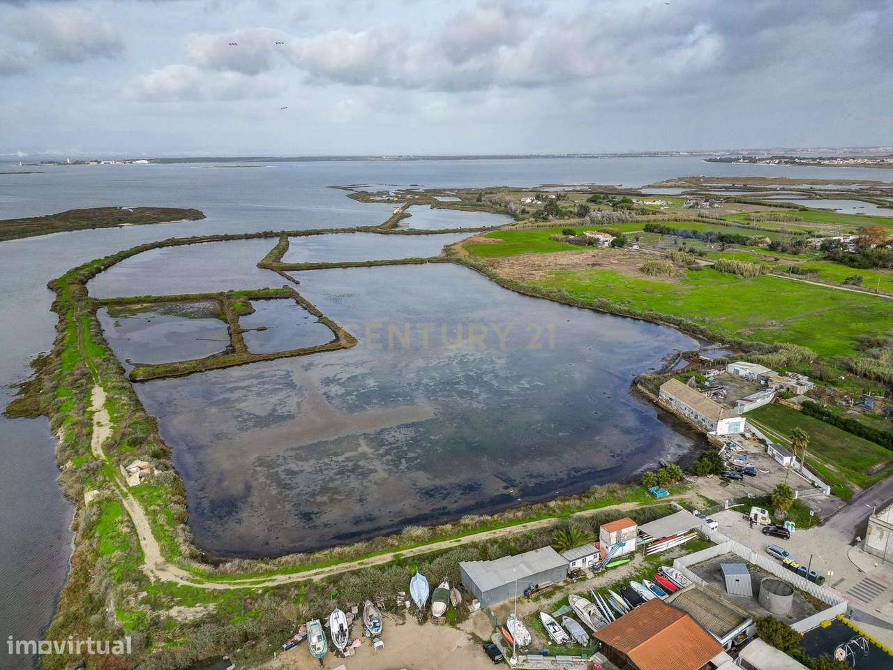 Terreno para Arrendamento, Piscicultura, 10,7ha, armazém multi-usos, A - Grande imagem: 3/27