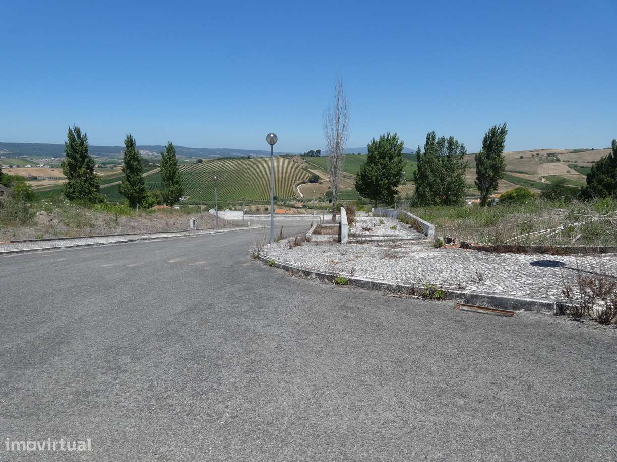 Terreno para Construção com 360 m² - Grande imagem: 2/28