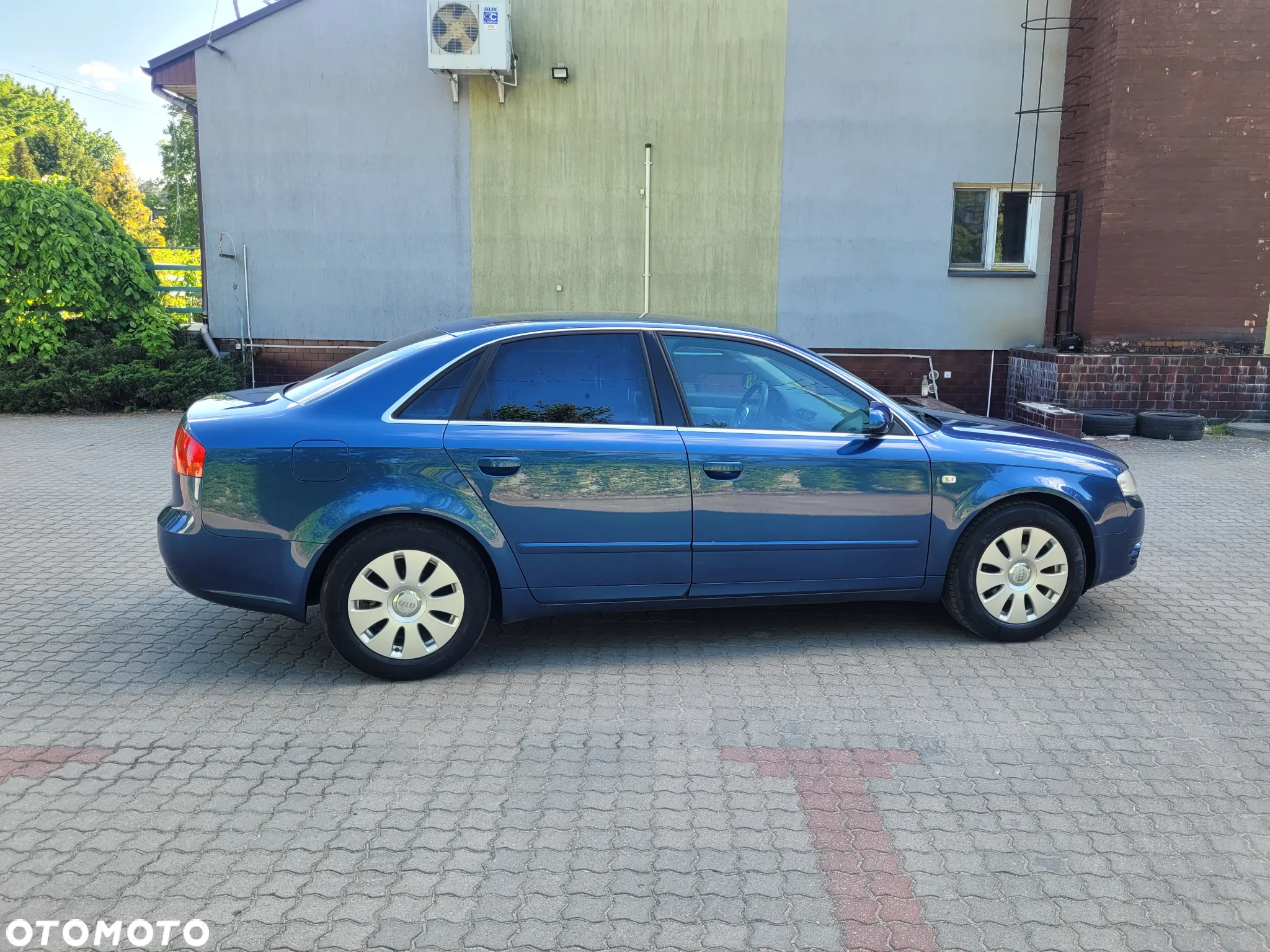 Audi A4 2.0 - 6