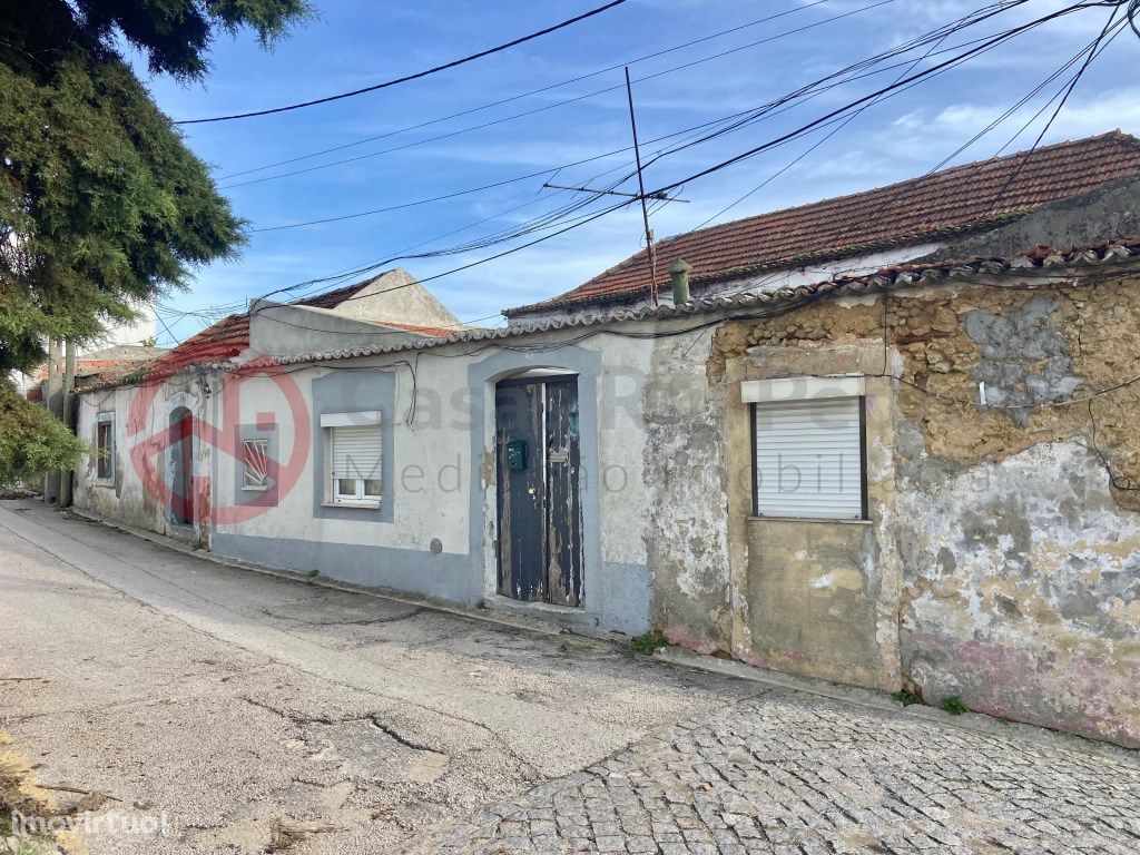 Terreno para construção, em Almada