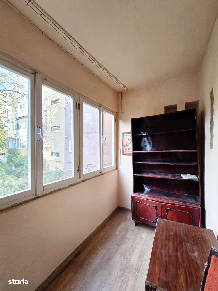 Apartament 2 camere decomandat, etaj 1 - Micalaca - Imagine principală: 5/6