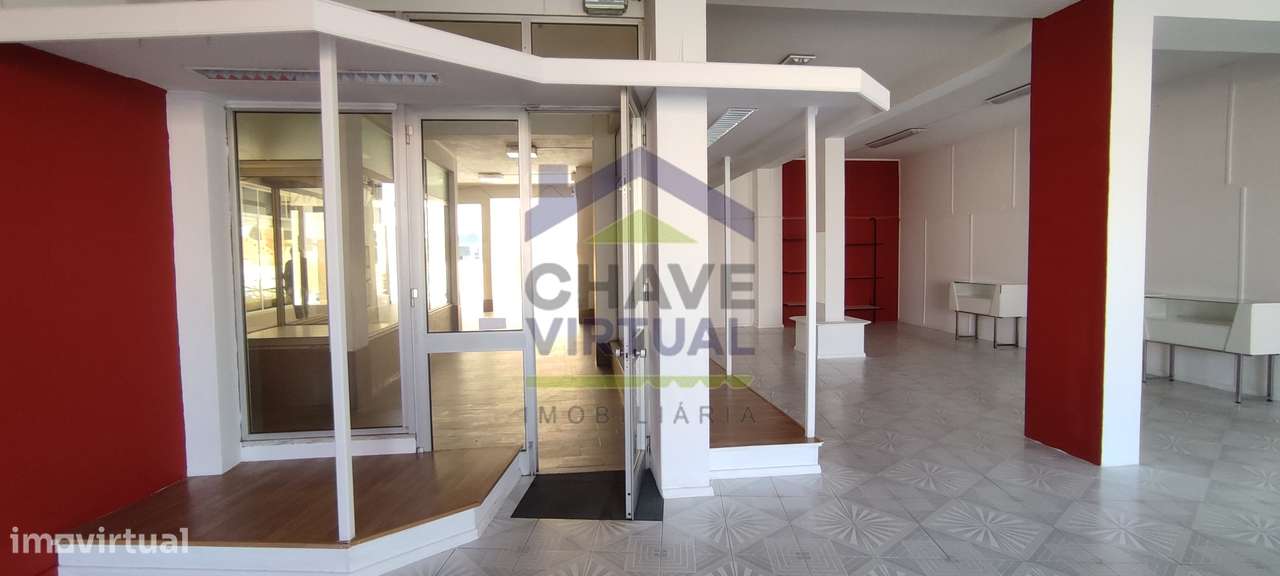 Estabelecimento Comercial - Centro Bombarral - Grande imagem: 5/6
