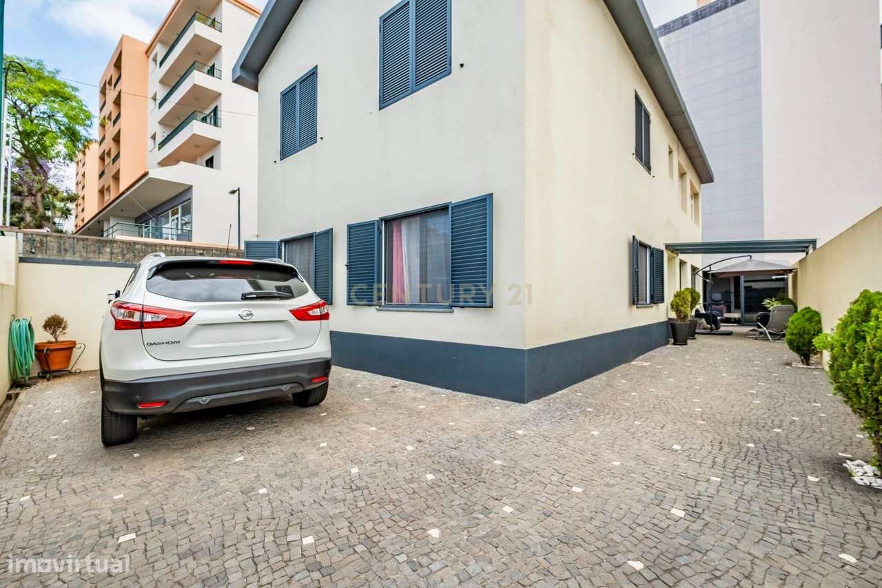 Andar de Moradia T3 com Grande Zona de Churrasco – Madalenas, Funchal-25