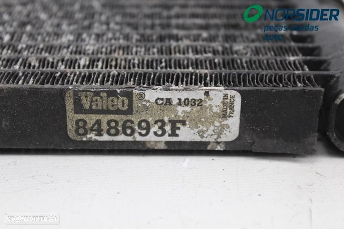 Radiador de AC (frente viatura) Chrysler Voyager|97-01 - 4