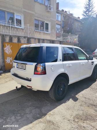 Land Rover Freelander 2 2.2L SD4 SE - 10