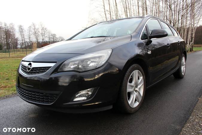 Opel Astra 1.6 Turbo Edition Sport - 4