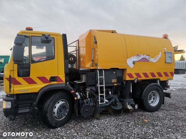 Iveco Eurocargo 180e25 euro 5 zamiatarka Johanston VT800 - 6