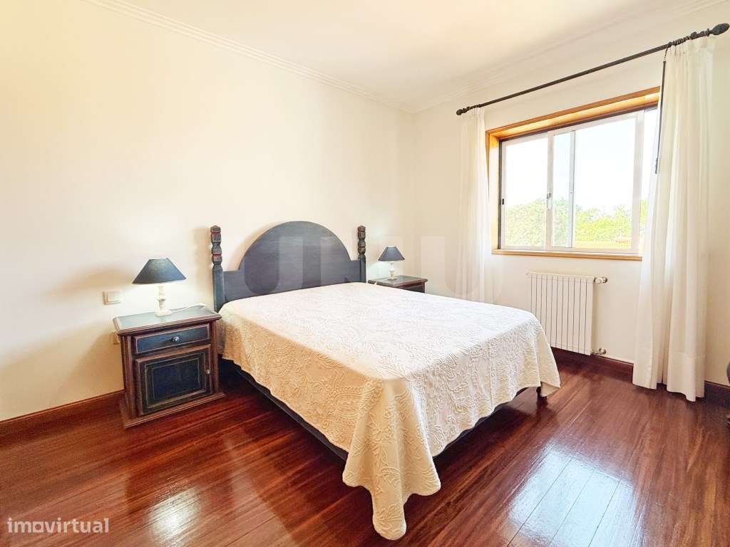 Moradia T4 com Piscina e 2 106m2 de Terreno em Caminha - Espaço e P...-39