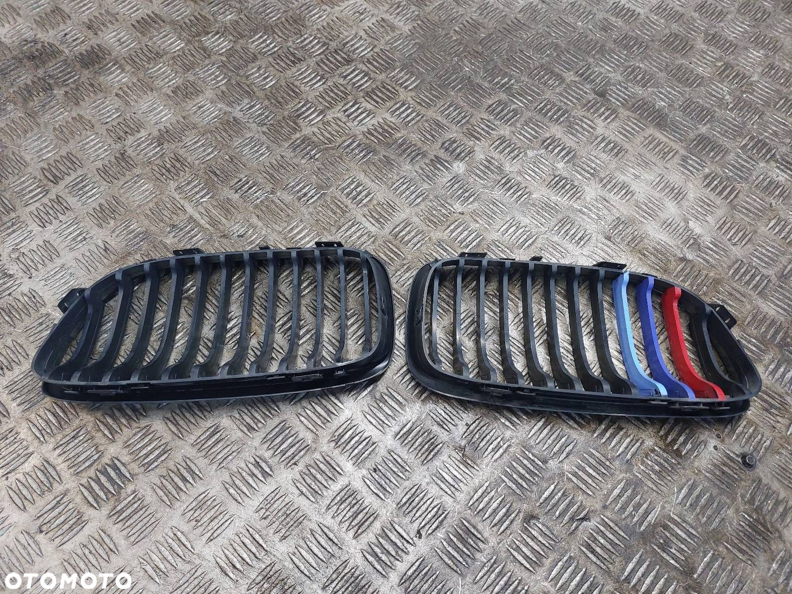 NERKA GRILL PRAWA LEWA BMW E90 FAKE M PAKIET - 5