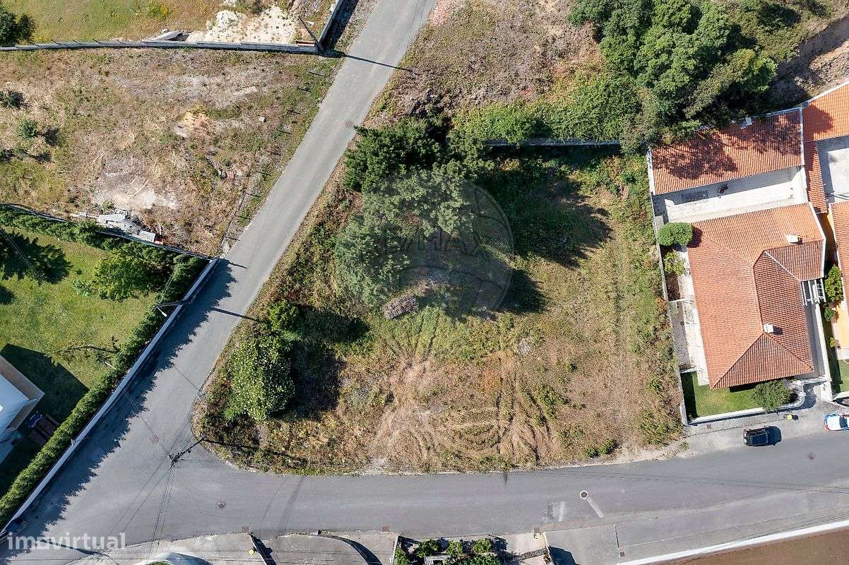 Terreno  para venda - Grande imagem: 2/19