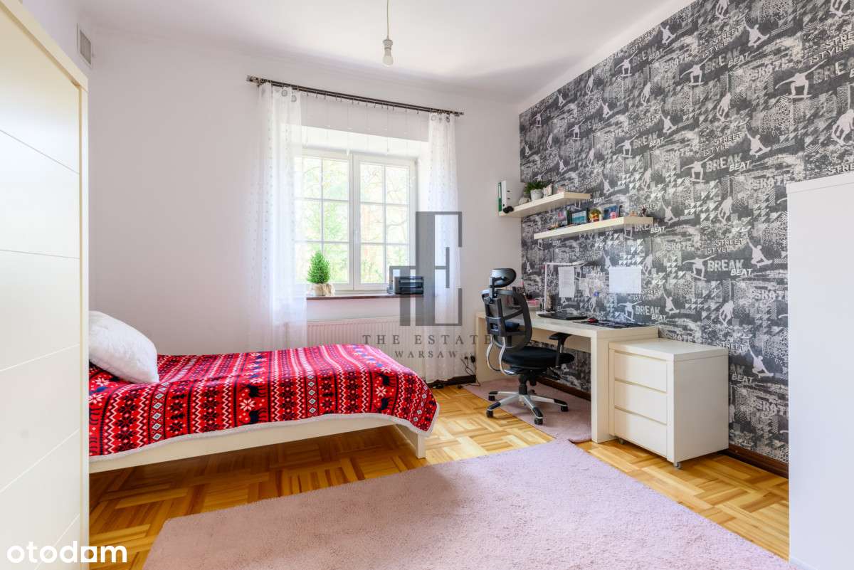 Willa z Ogromnym Potencjałem | Przestronna Działka-10