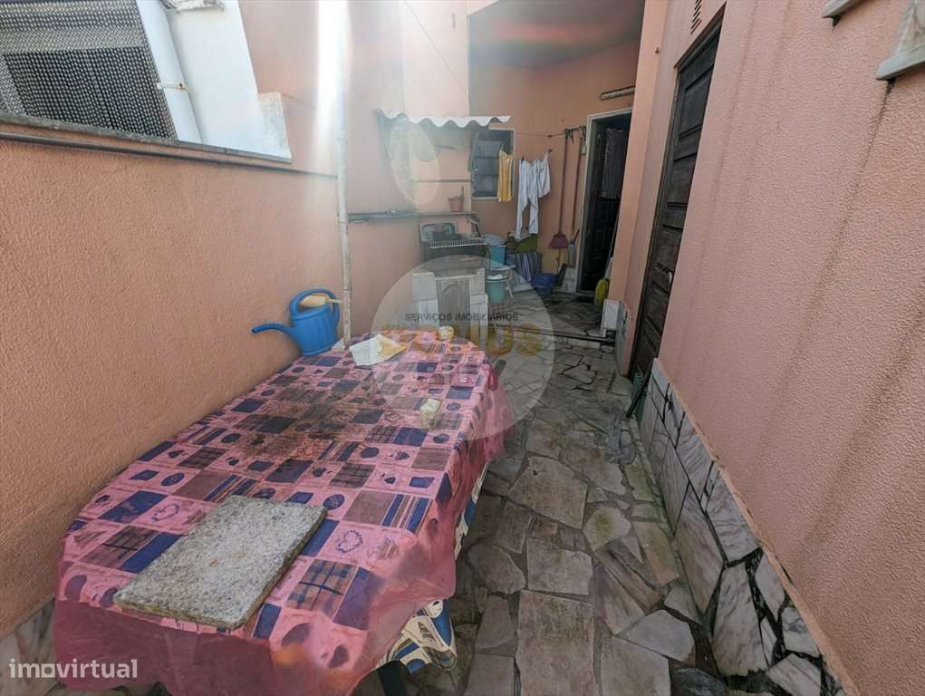 Moradia  2 pisos + sótão - 200 m da Praia- Costa da Caparica-15