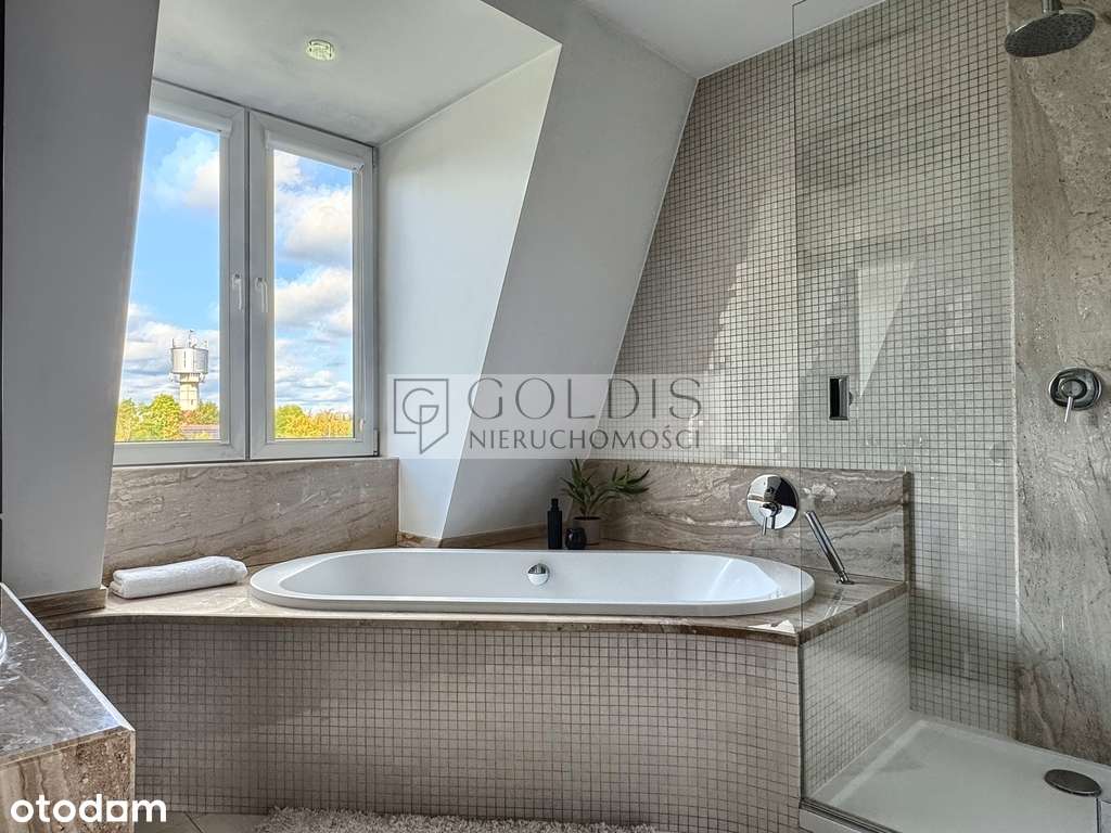 Dwupoziomowe mieszkanie jak dom w centrum - Pełny obrazek: 4/16