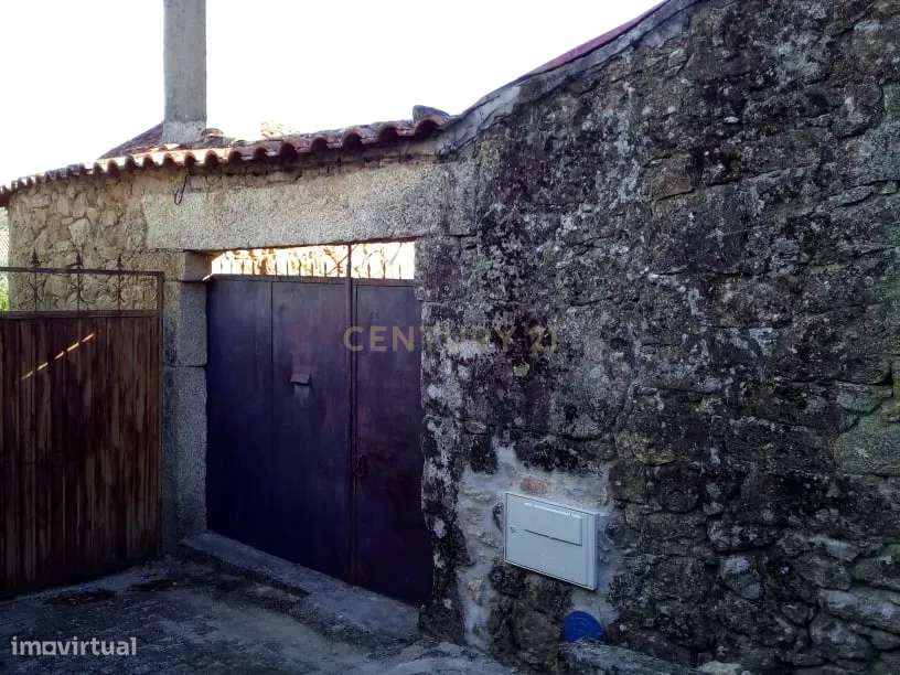 Casa p/reconstrução, Louriçal do Campo - Grande imagem: 4/11