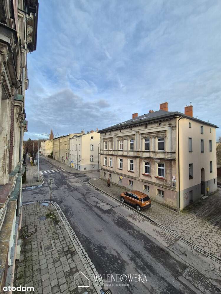 Na sprzedaż:mieszkanie 3-pokojowe, 80 m², I piętro-0