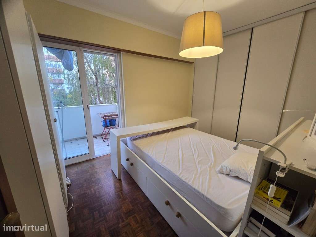 Venda de Apartamento T3 em Santo Amaro de Oeiras-7