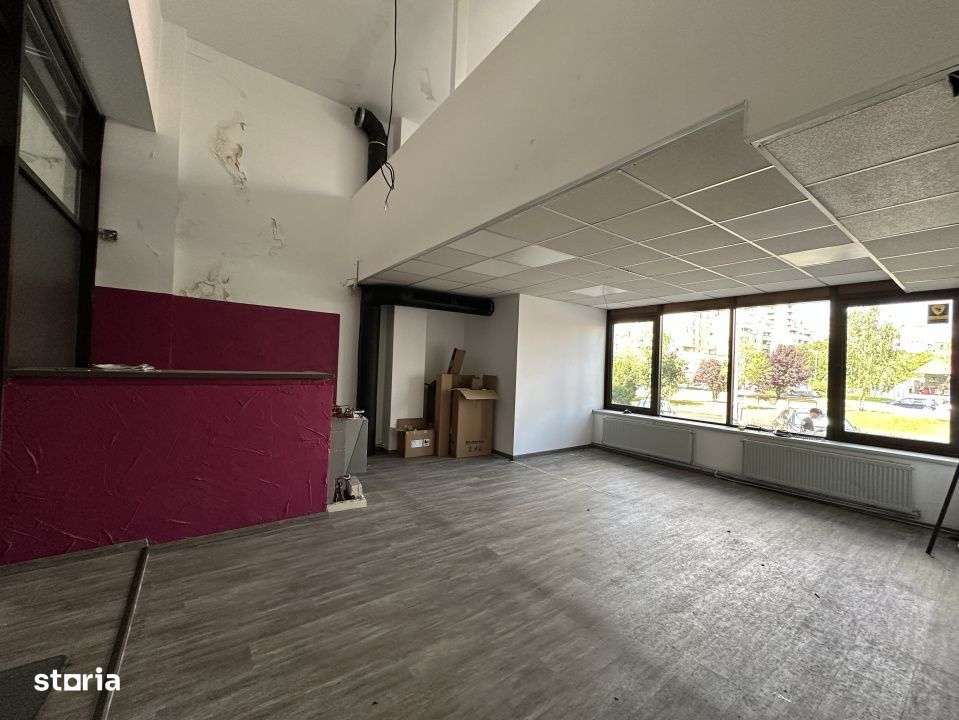 Spatiu Comercial/Biroruri +sala productie/depozit, 490 m2,  parcare-2