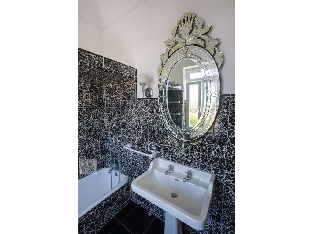 Moradia T8 com vista para Maranhão-37