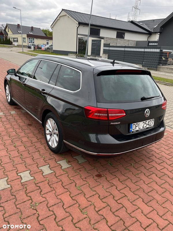 Volkswagen Passat - 9