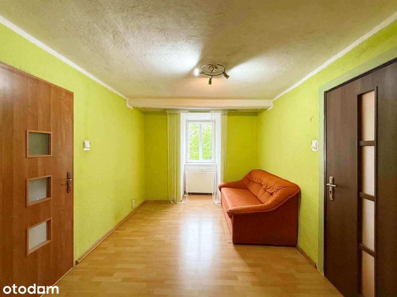 Tanie mieszkanie w Centrum- do zamieszkania-2