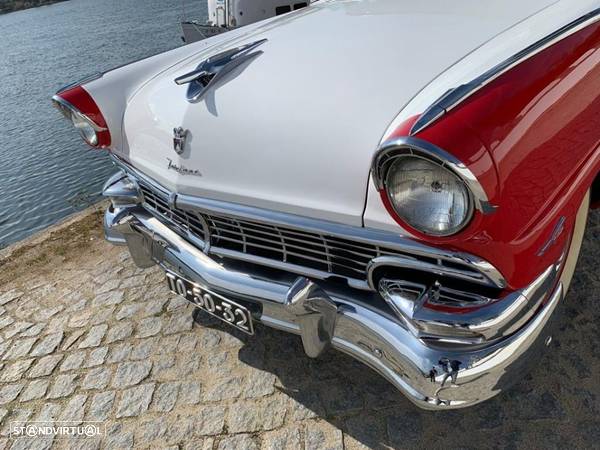 Ford Thunderbird - 3