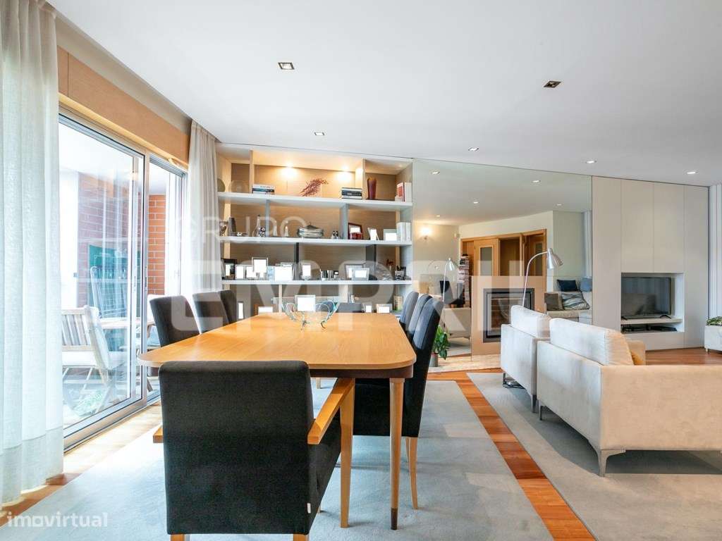 T4 - BESSA PLATINUM - Grande imagem: 3/22