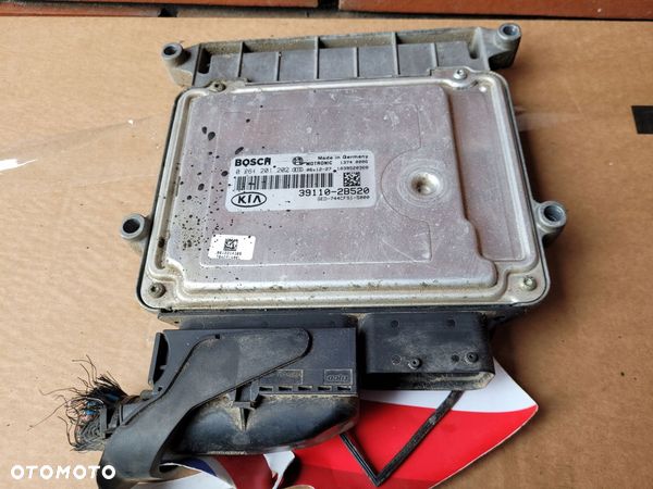 KIA CEED KOMPUTER ECU 39110-2B520 0261201202 - 1