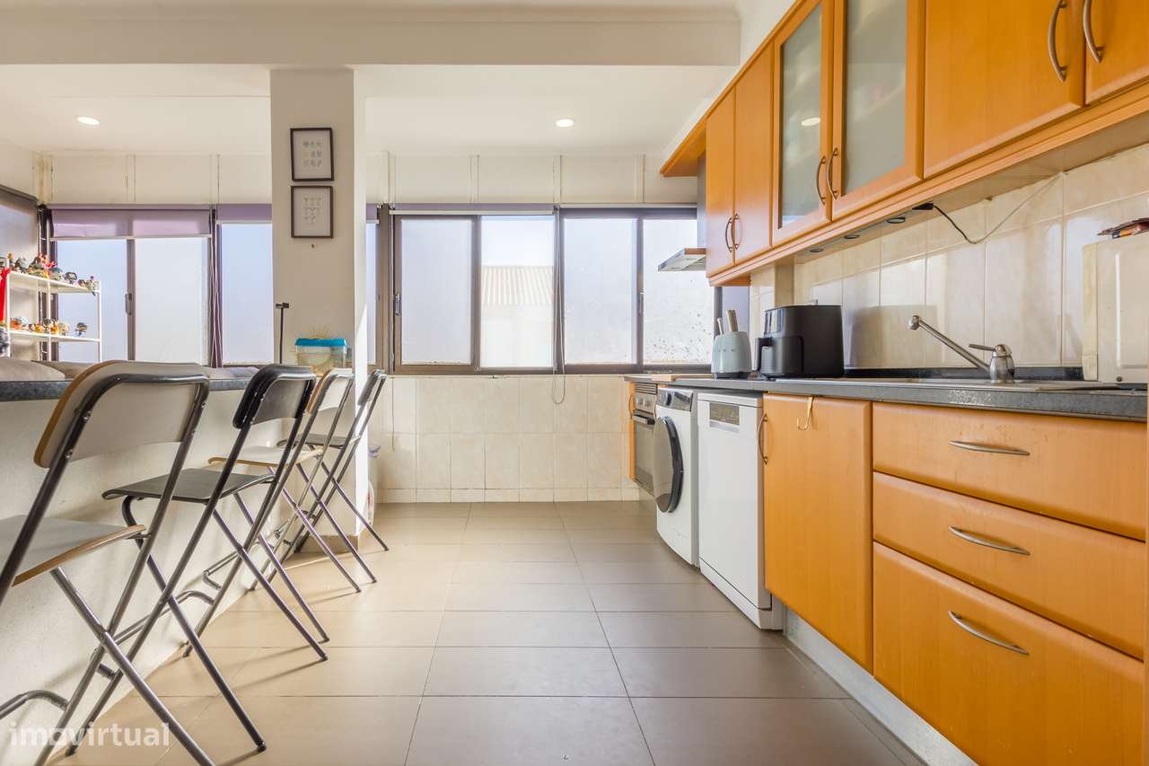 T2 no Lavradio, Barreiro (Cozinha em Open Space)-8