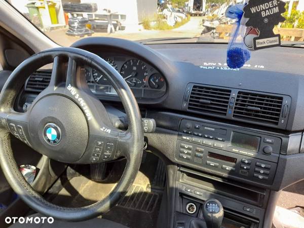 BMW 3 E46 2004 r LIFT LIMUZYNA TYLNA LAMPA PRAWA LEWA W  BŁOTNIK WYSYŁKA - 20