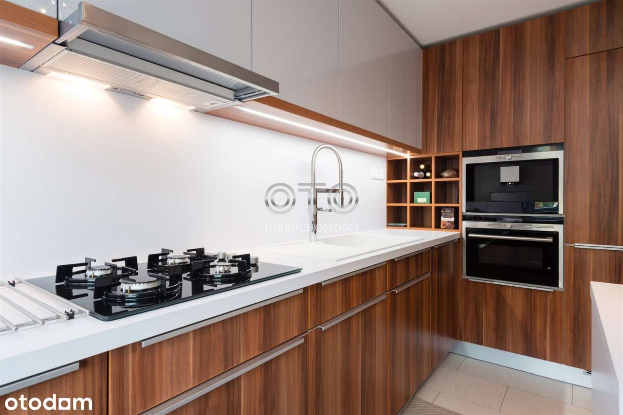 Trzy pokoje z dwoma balkonami-2