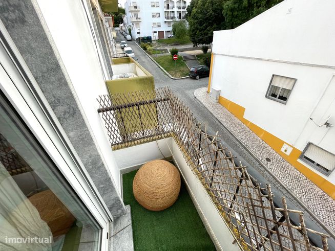 Apartamento T2 renovado em 2023-13