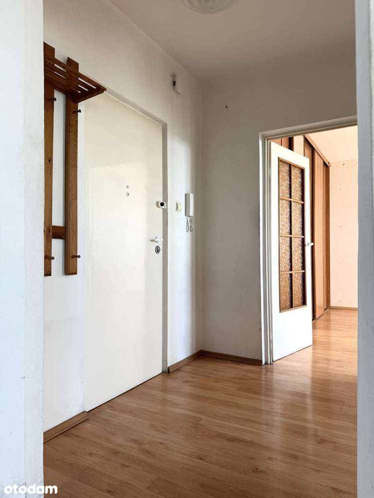 Dwa pokoje, oddzielna kuchnia, panoramiczny widok, balkon typu loggia-12