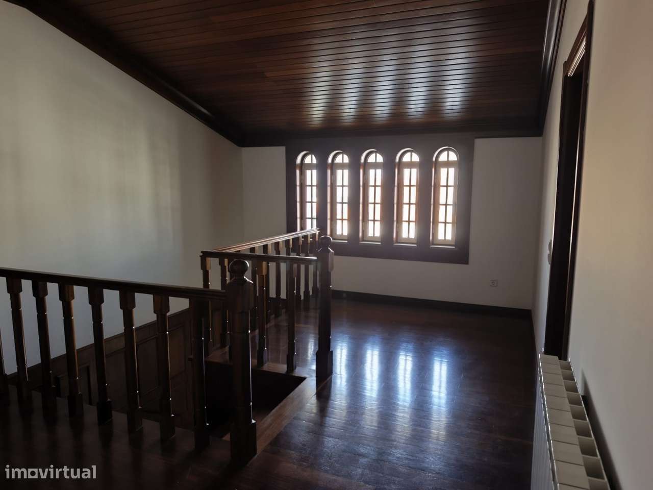 Moradia Isolada T5+1 com Piscina – S. Bernardo.-27