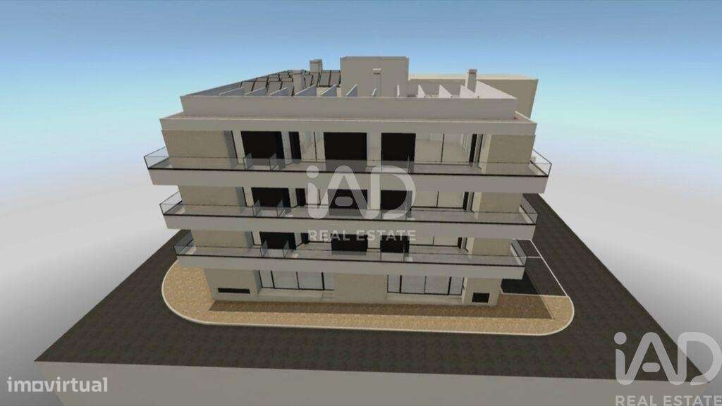 Apartamento T2 em Quelfes de 133,00 m2 - Grande imagem: 5/6