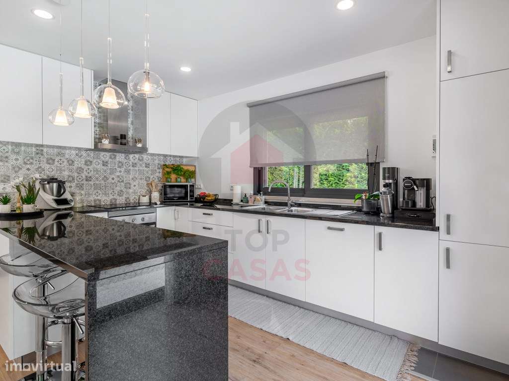 Moradia Contemporânea no Nadadouro com Piscina Aquecida, Bungalow I...-13