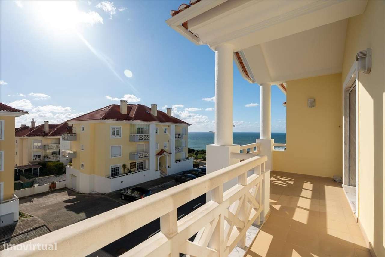 Apartamento T3 Duplex com Vista Mar e Serra na Ericeira - Grande imagem: 2/29