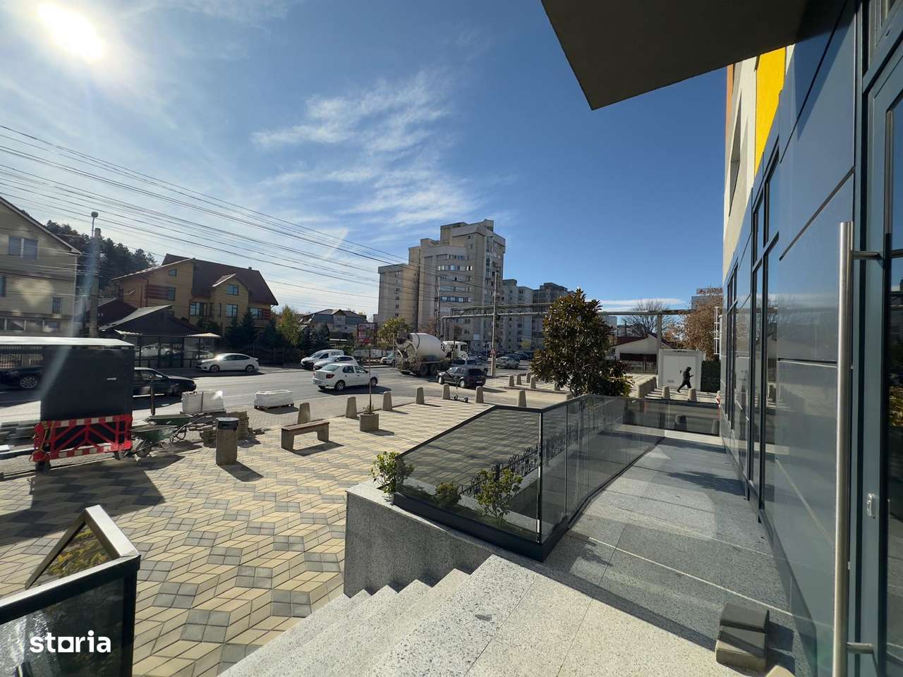 Spatiu 420mp, bd. Poitiers-17