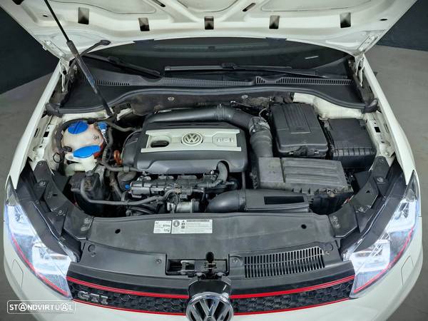 VW Golf 2.0 TSi GTI DSG - 33