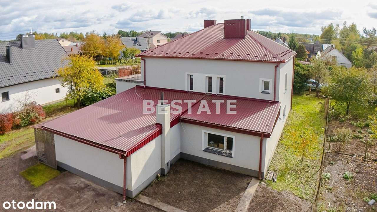 Dom w Radłowie z budynkiem gospodarczym-4